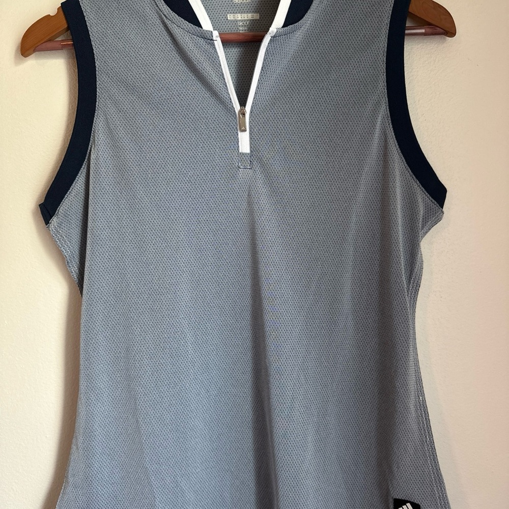 adidas Women's Golf Polo Blue and Navy Tank Top sz Medium